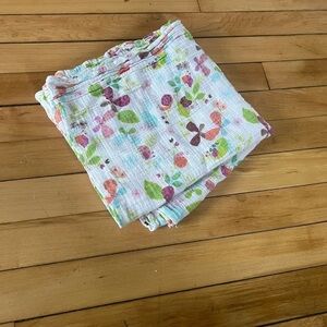 Aden + Anais muslin receiving infant blank let colorful flowers and bugs print